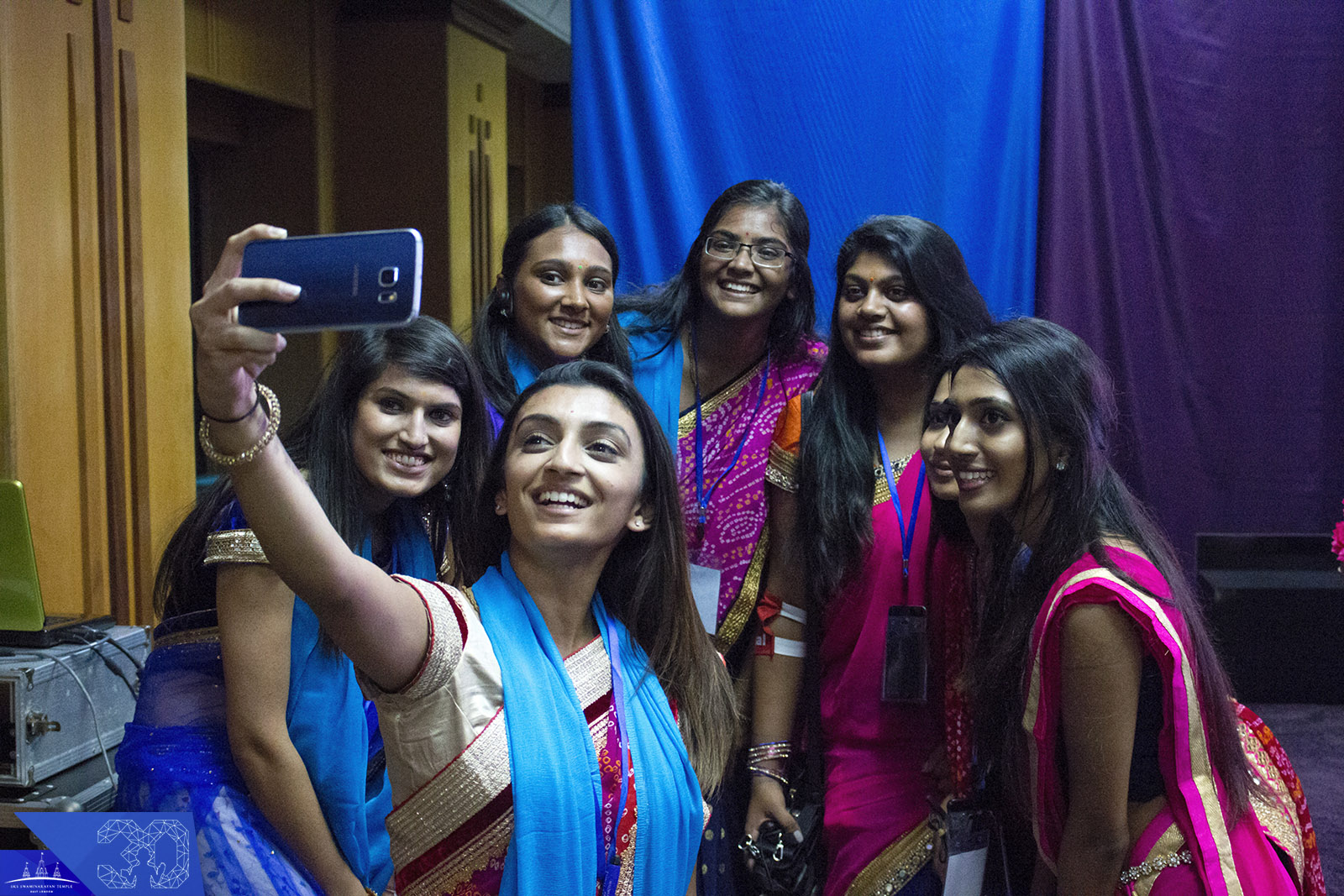 193  - ©1987-2017 SKS Swaminarayan Temple East London